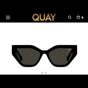 Retro-inspired black sunnies